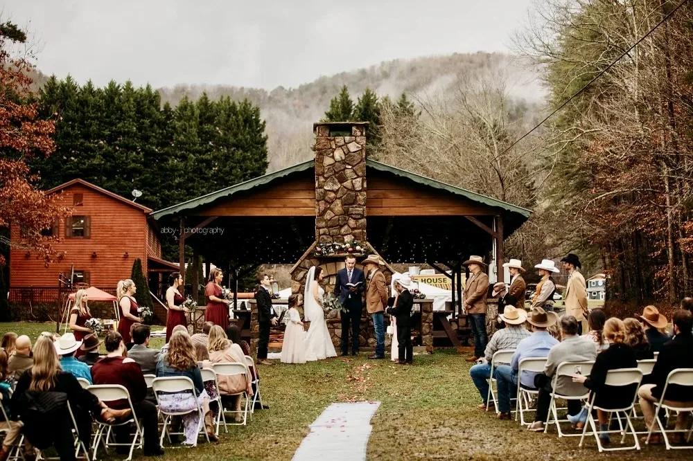 Wedding at Deer Crossing Lodge near Helen, GA &mdash; Wedding Ceremony