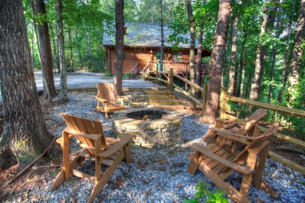 The Complete Guide to Renting a Cabin Near Helen, GA (2026) 7 Cabin rentals near Helen GA — Tanglewood Sautee Nacoochee Valley