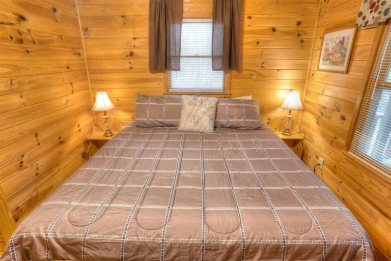 Forest Haven Cabin Bedroom Queen Bed near Helen, GA
